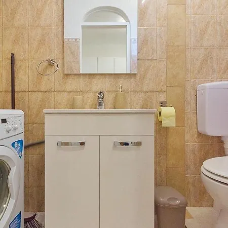 Apartamento Floral Pula